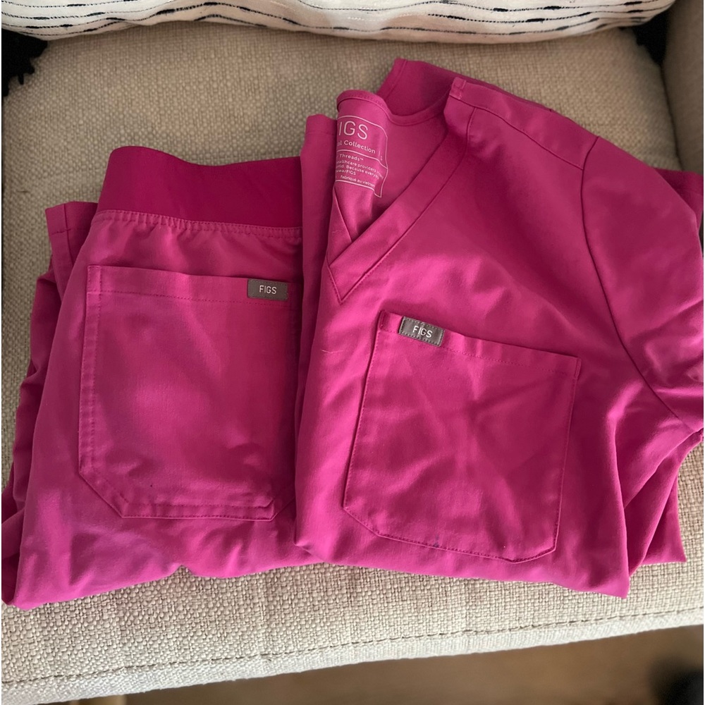 Figs Scrub Set